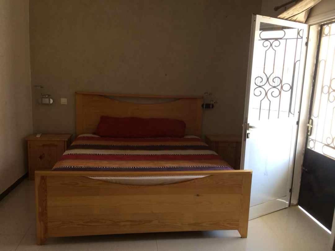 Villa Kage: Luxurious 6-Bedroom Retreat with Games & Entertainment Saly Exterior photo