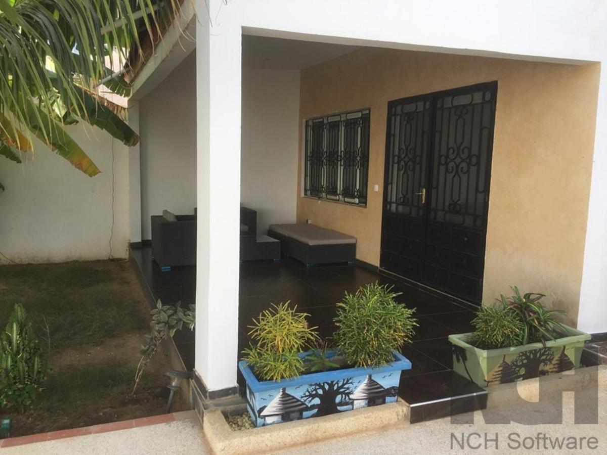 Villa Kage: Luxurious 6-Bedroom Retreat with Games & Entertainment Saly Exterior photo