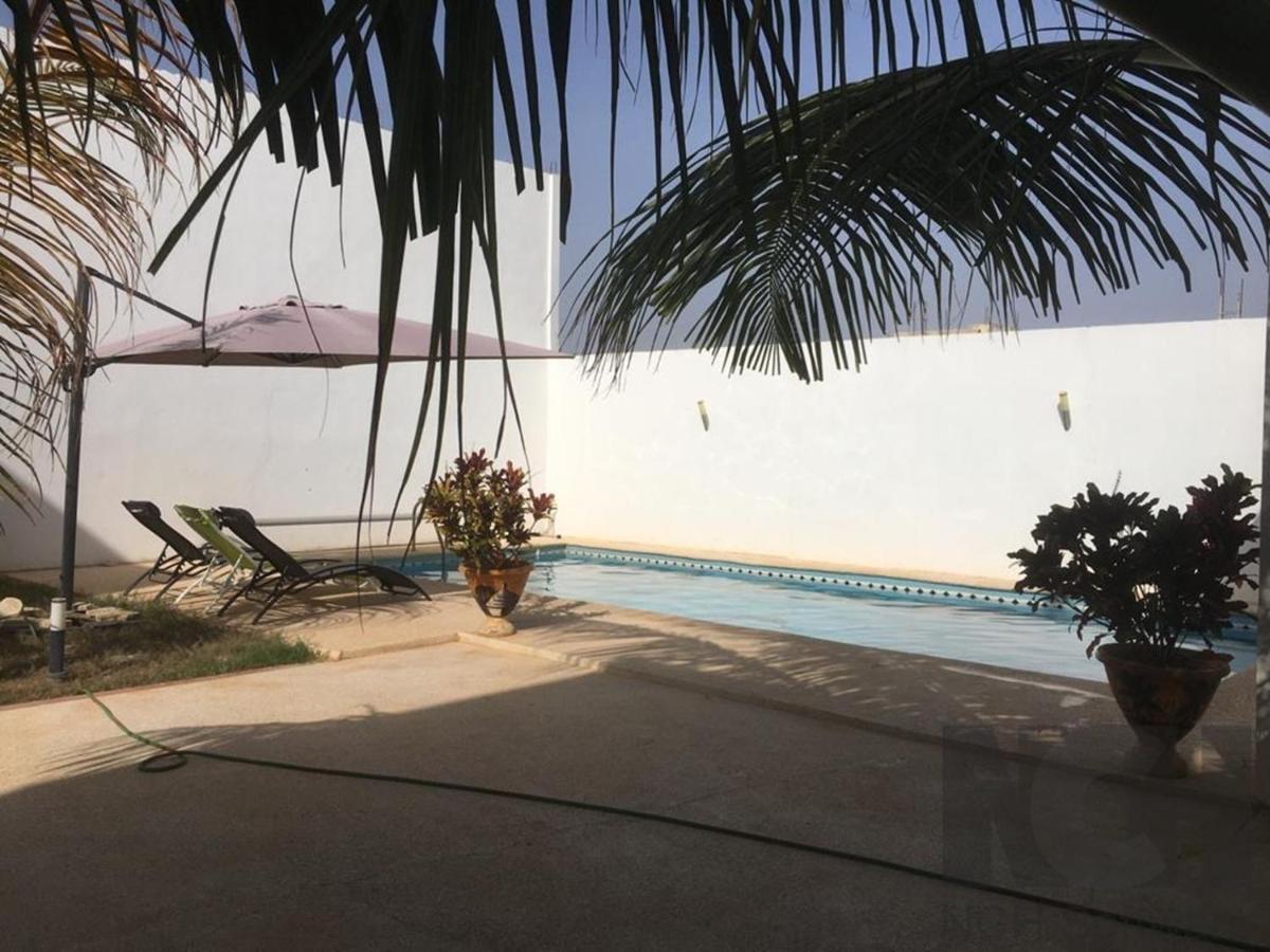 Villa Kage: Luxurious 6-Bedroom Retreat with Games & Entertainment Saly Exterior photo